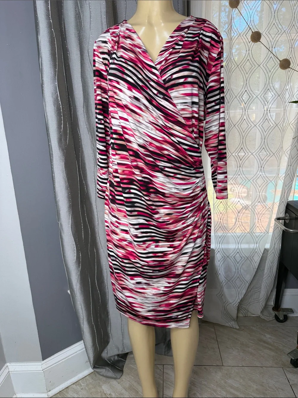 Calvin Klein Women’s Sz 0X Pink, Black & White Striped Wrap Dress Stretch